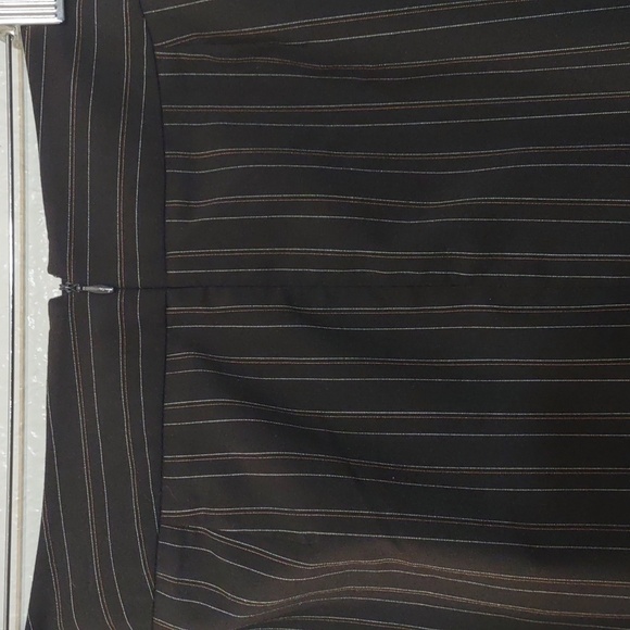 SLIGHTLY USED ANN TAYLOR SIZE 4 COLOR BROWN AND WHITE AND ORANGE - Picture 5 of 10